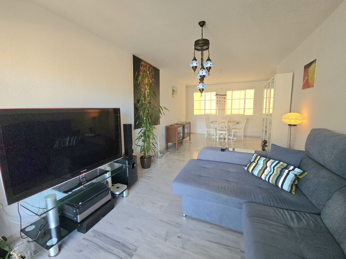Appartement te koop in Benalmadena Costa | 2 slaapkamers H5131447