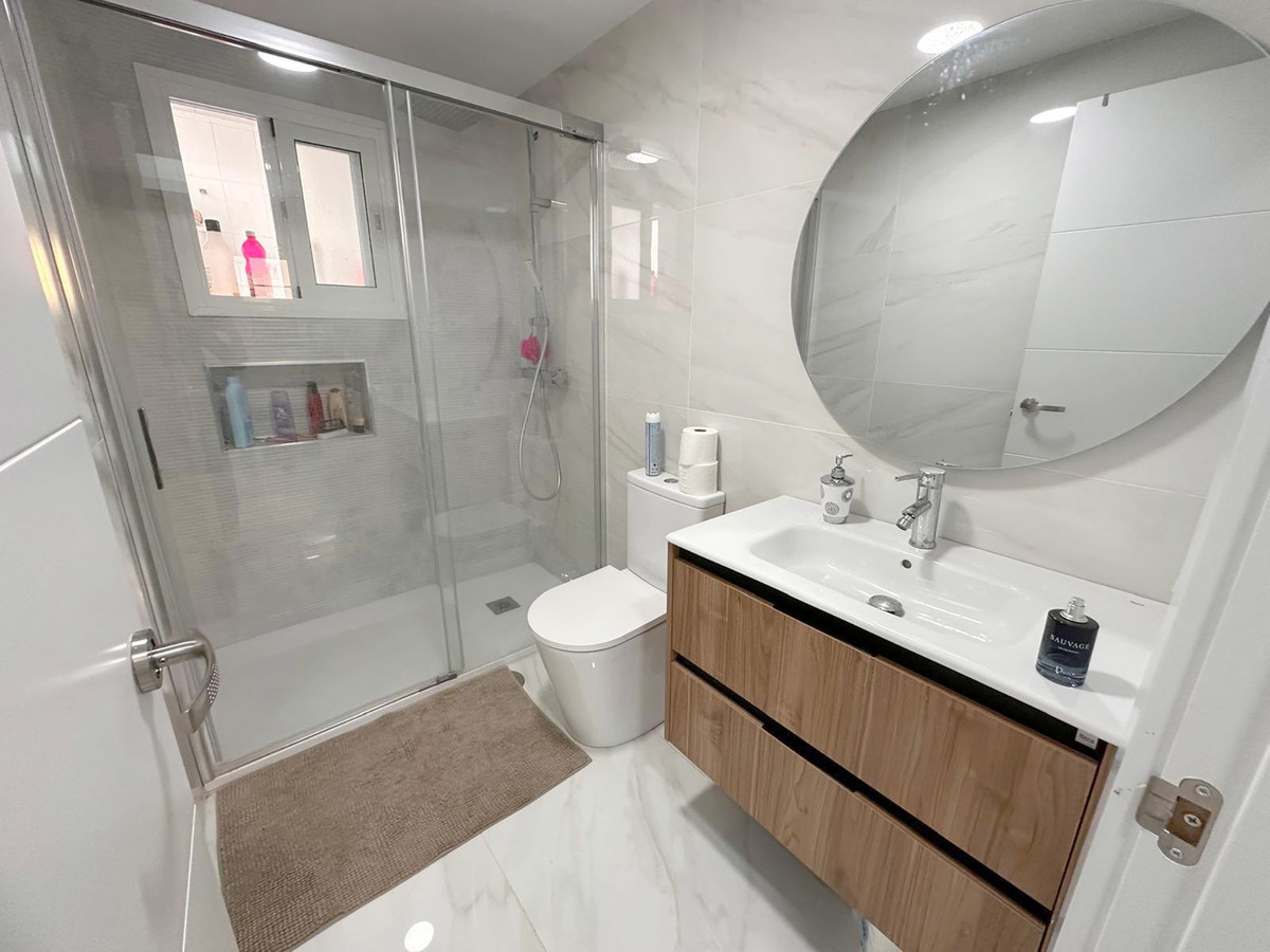 Appartement te koop in Benalmadena Costa | 3 slaapkamers H5137795