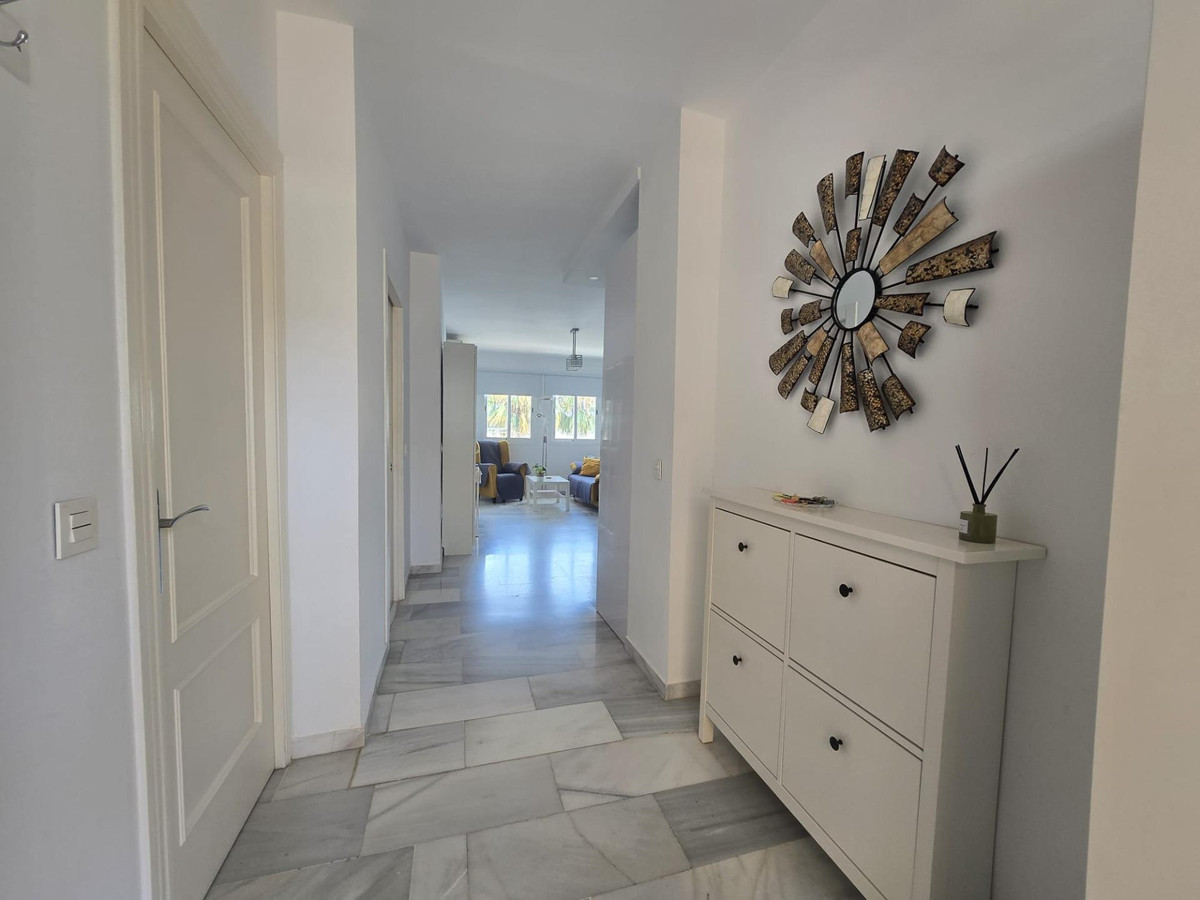 Appartement te koop in Benalmadena Costa | 2 slaapkamers H5142613