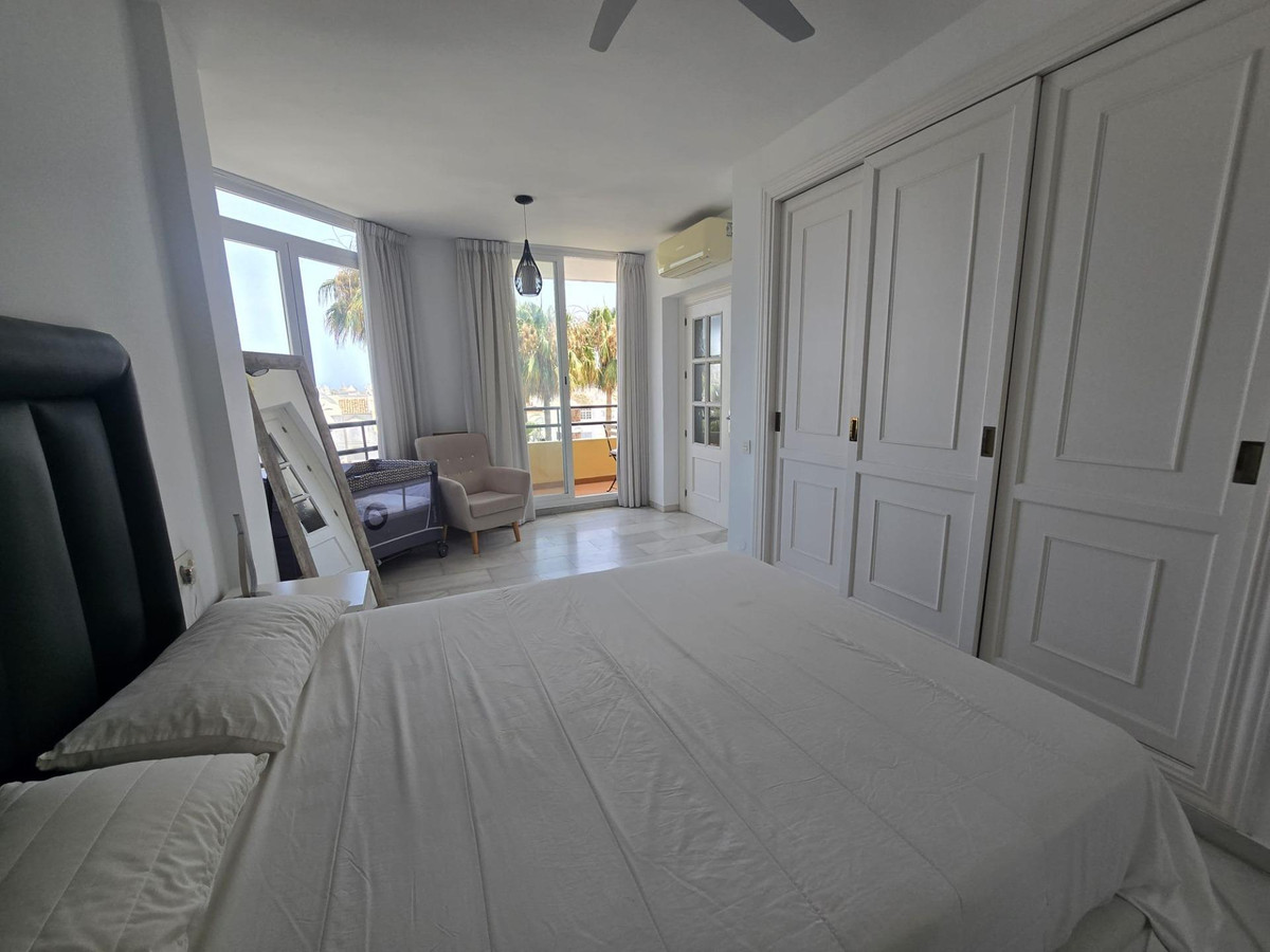 Appartement te koop in Benalmadena Costa | 2 slaapkamers H5142613