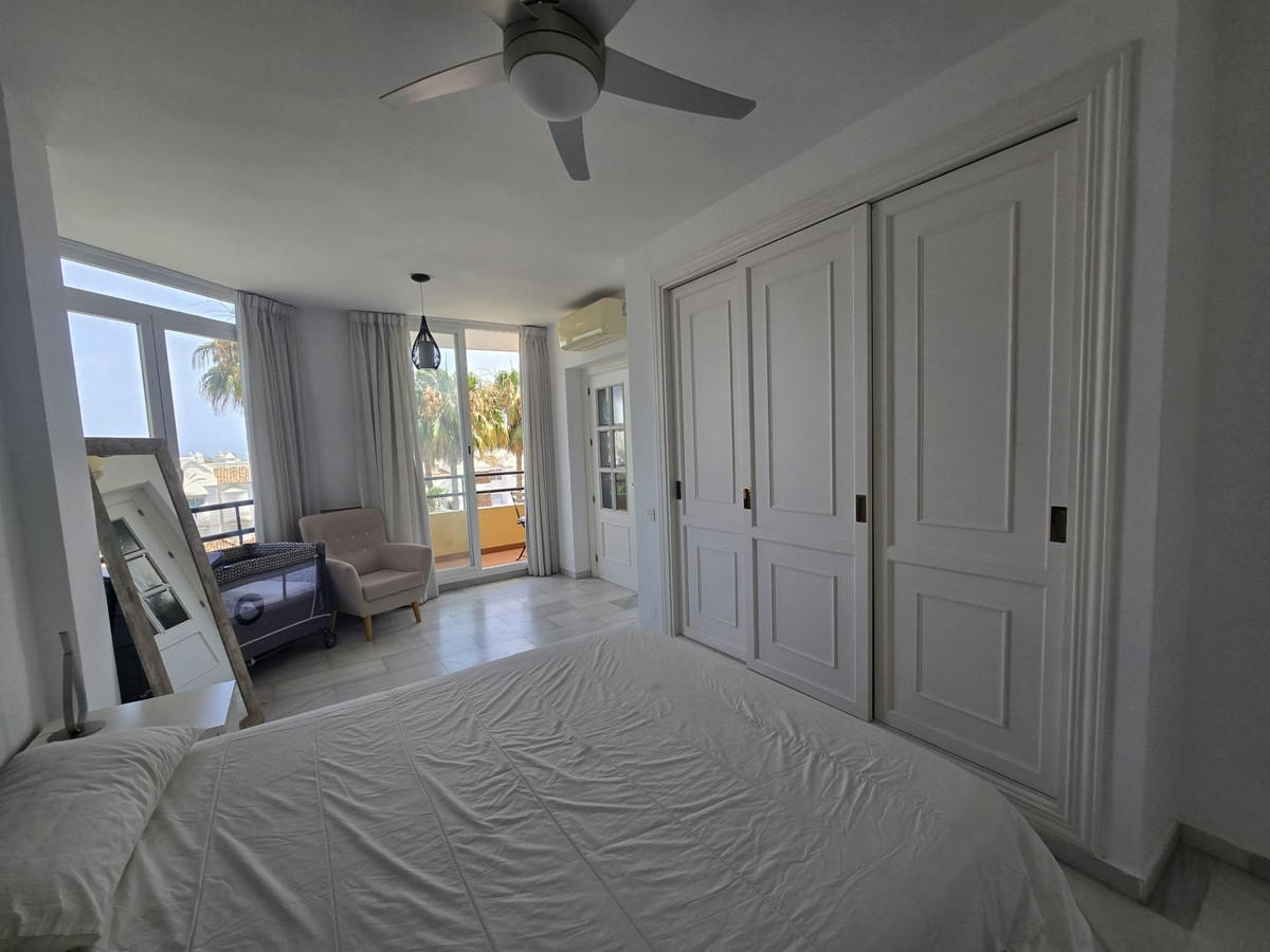 Appartement te koop in Benalmadena Costa | 2 slaapkamers H5142613