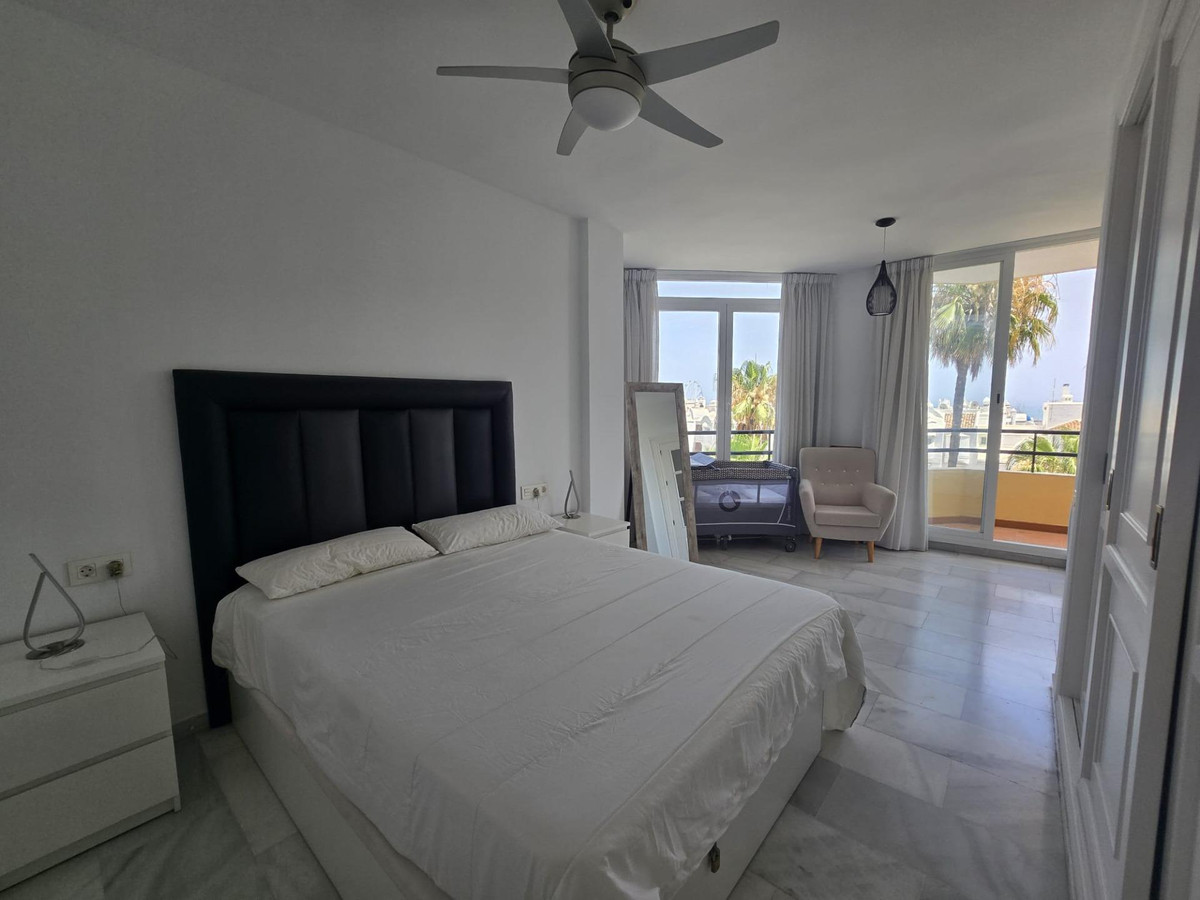 Appartement te koop in Benalmadena Costa | 2 slaapkamers H5142613