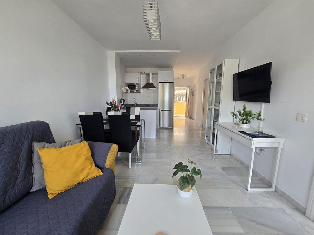 Appartement te koop in Benalmadena Costa | 2 slaapkamers H5142613