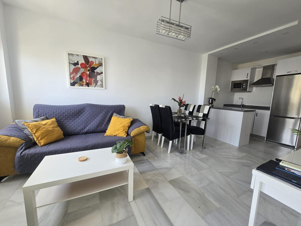 Appartement te koop in Benalmadena Costa | 2 slaapkamers H5142613