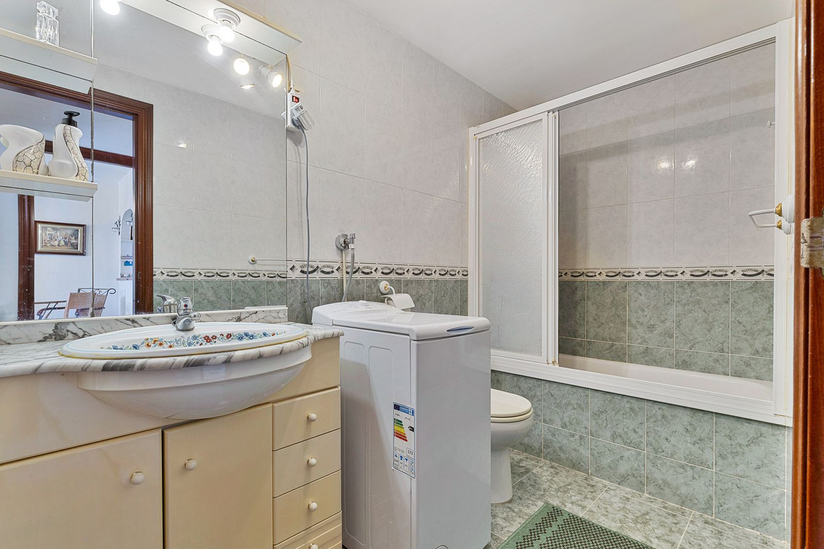 Appartement te koop in Benalmadena Costa | 1 slaapkamers H5152852