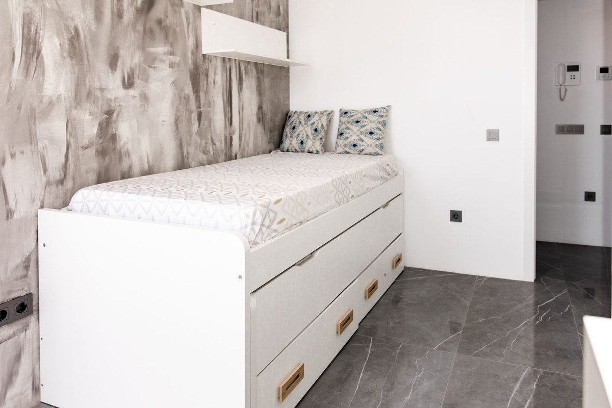 Appartement te koop in Benalmadena Costa | 2 slaapkamers H5158810