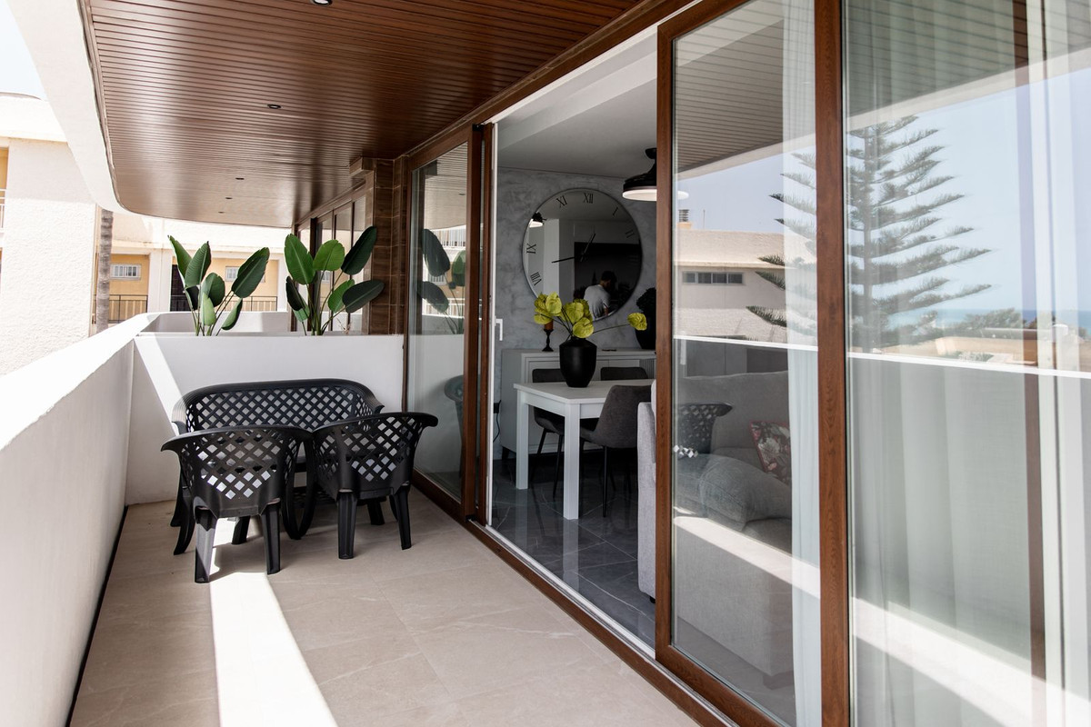 Appartement te koop in Benalmadena Costa | 2 slaapkamers H5158810