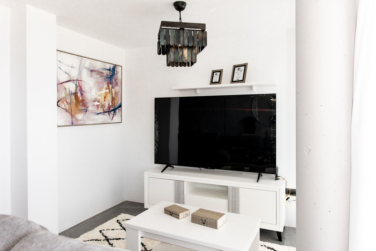 Appartement te koop in Benalmadena Costa | 2 slaapkamers H5158810