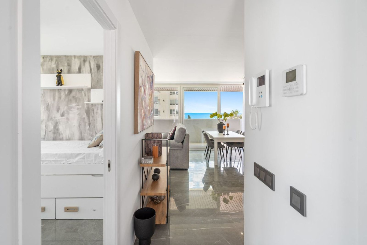 Appartement te koop in Benalmadena Costa | 2 slaapkamers H5158870