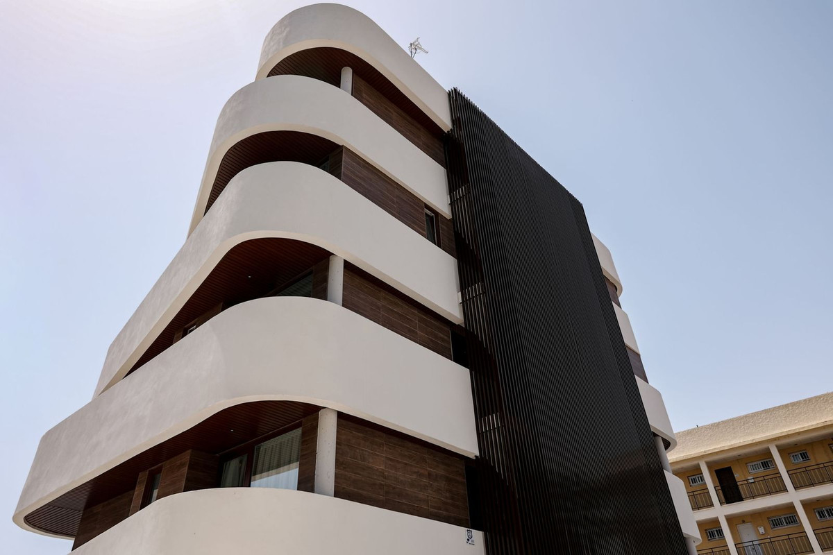 Appartement te koop in Benalmadena Costa | 2 slaapkamers H5159554