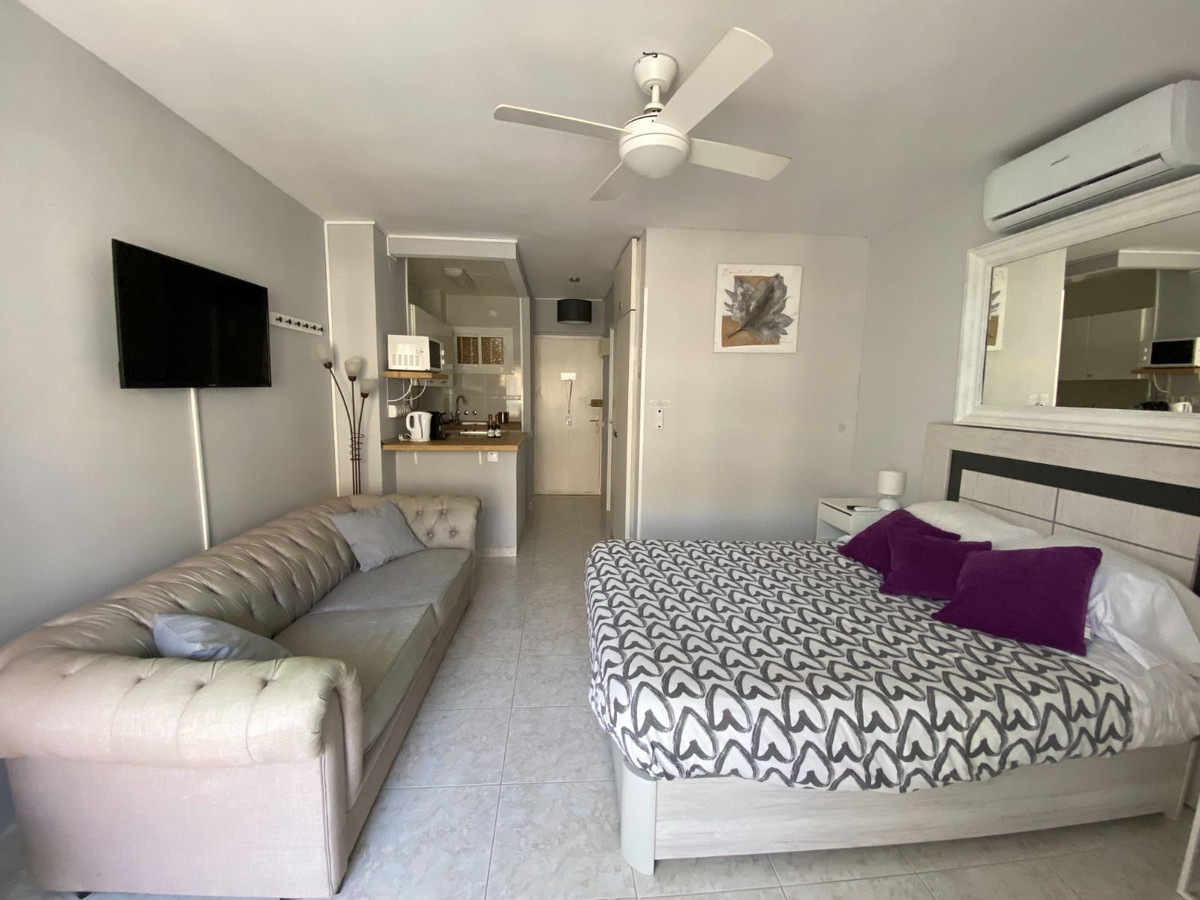 Appartement te koop in Benalmadena Costa | 1 slaapkamers H5159569