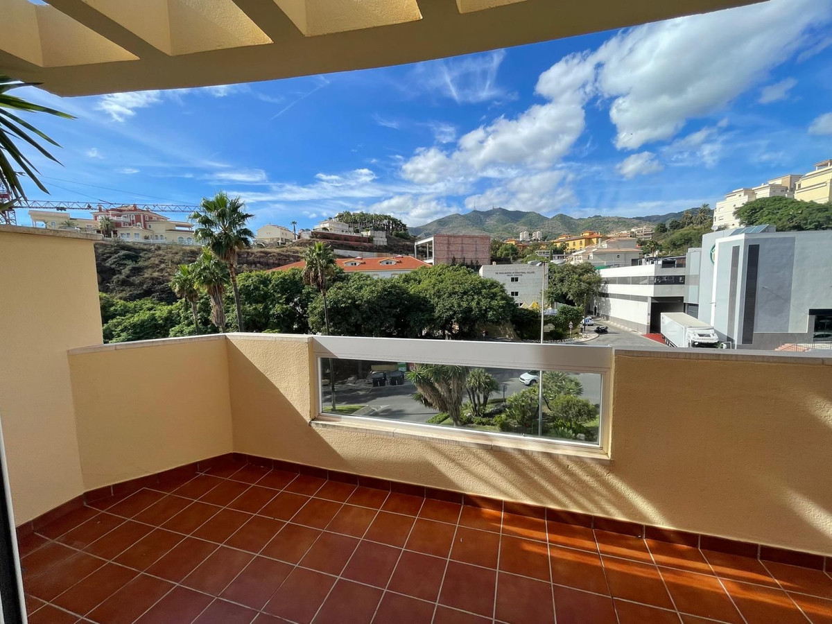 Appartement te koop in Torrequebrada | 2 slaapkamers H5214214