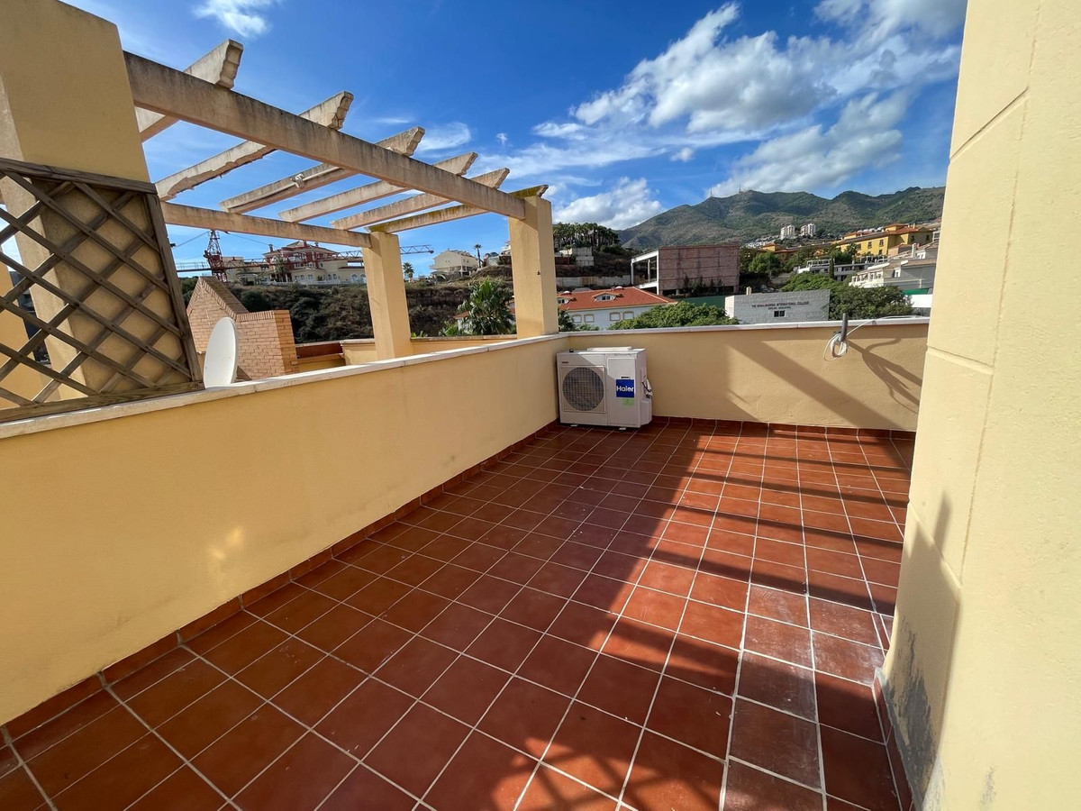 Appartement te koop in Torrequebrada | 2 slaapkamers H5214214