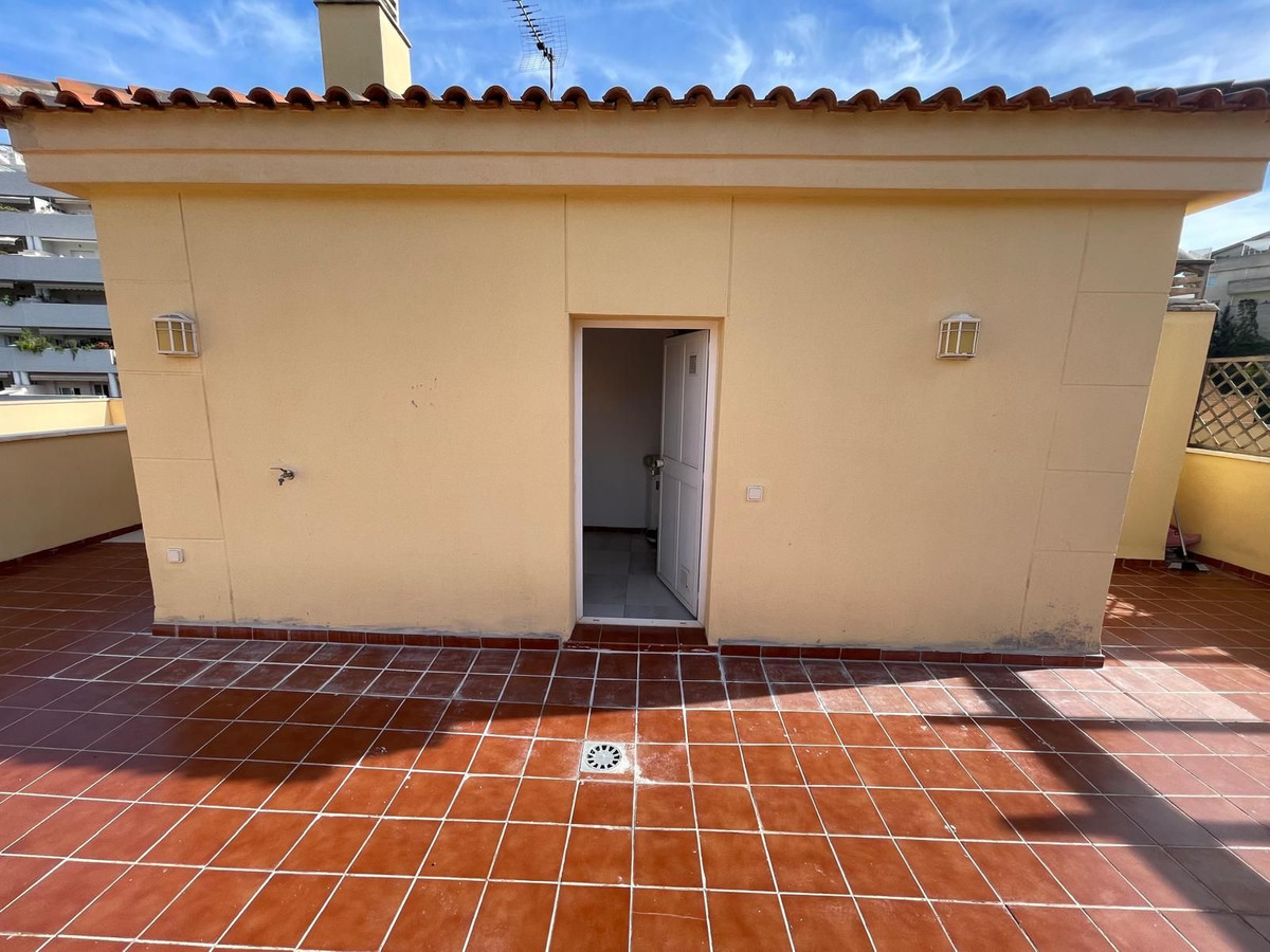 Appartement te koop in Torrequebrada | 2 slaapkamers H5214214