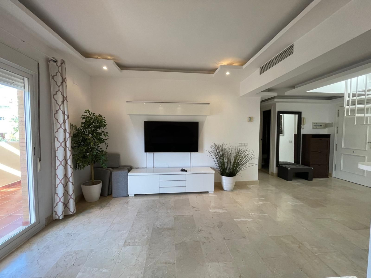 Appartement te koop in Torrequebrada | 2 slaapkamers H5214214