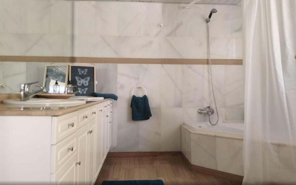 Appartement te koop in Benalmadena Costa | 3 slaapkamers H5223367