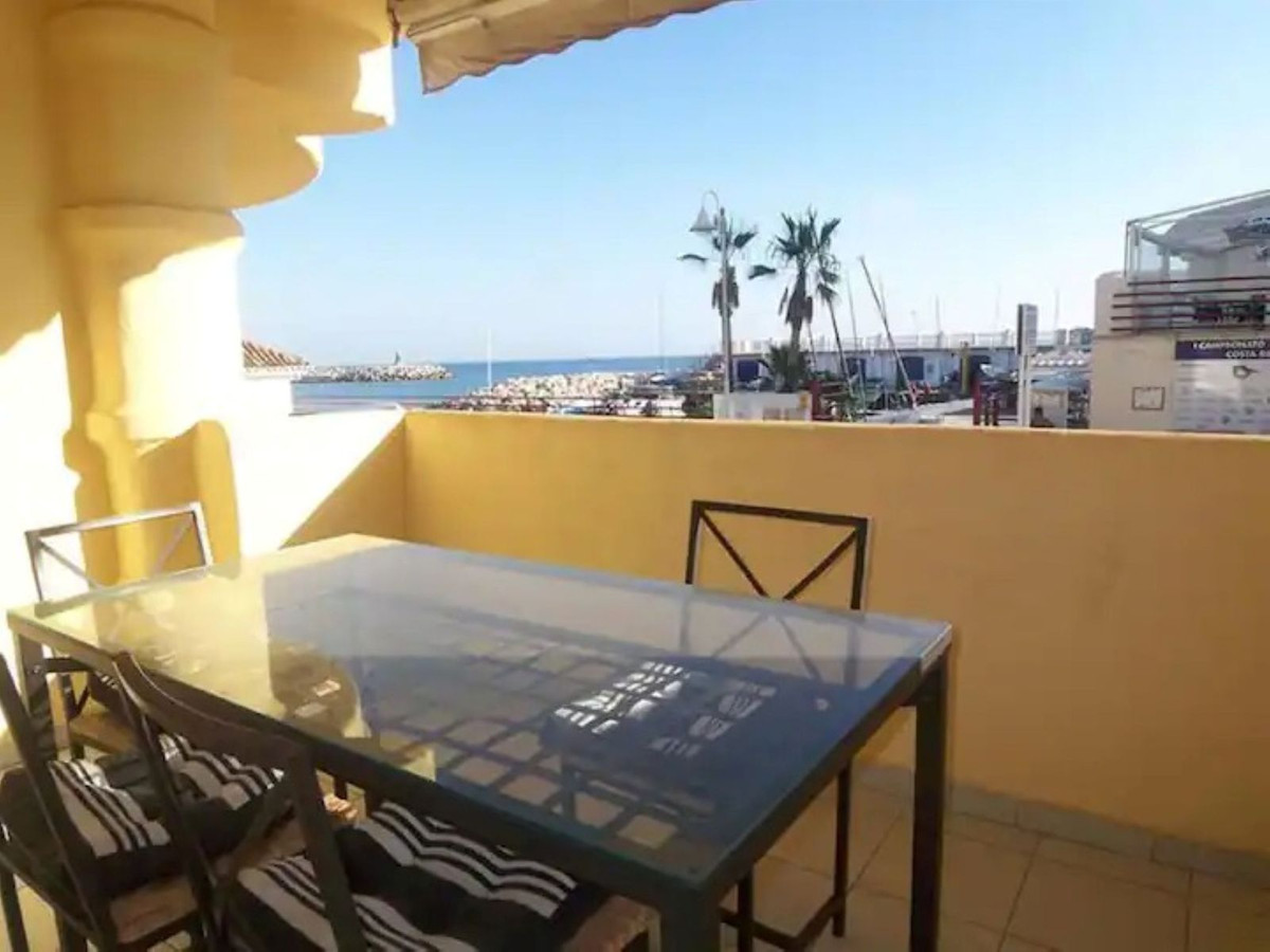 Appartement te koop in Benalmadena Costa | 2 slaapkamers H5223403