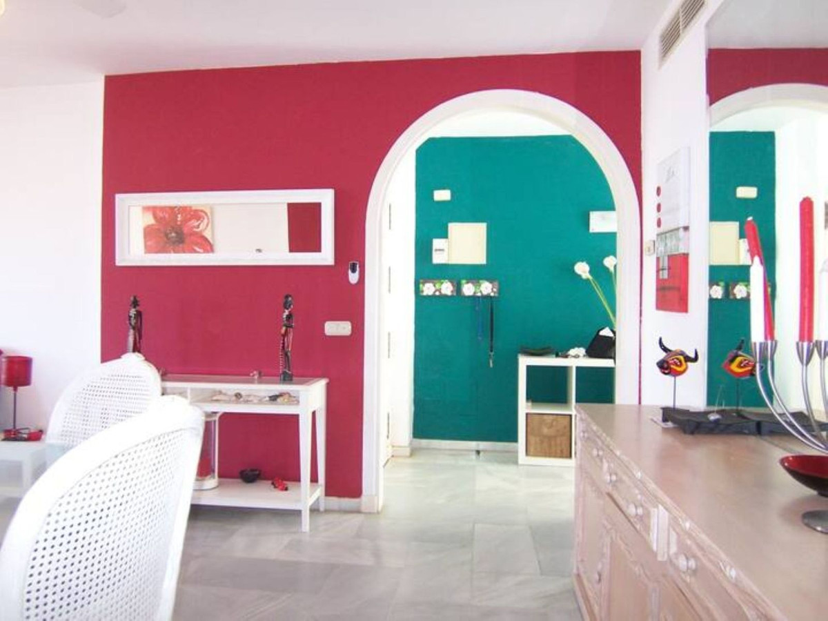 Appartement te koop in Benalmadena Costa | 2 slaapkamers H5223403