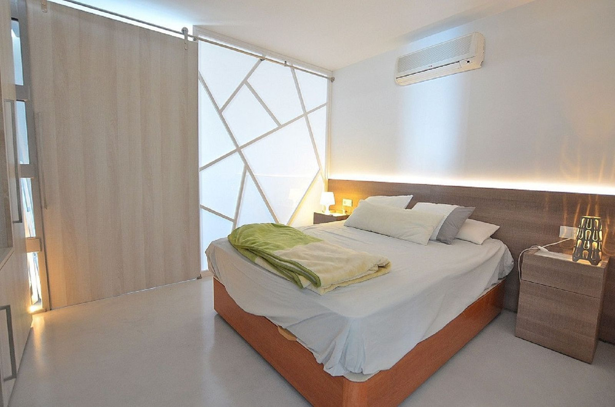 Appartement te koop in Benalmadena Costa | 2 slaapkamers H5245342