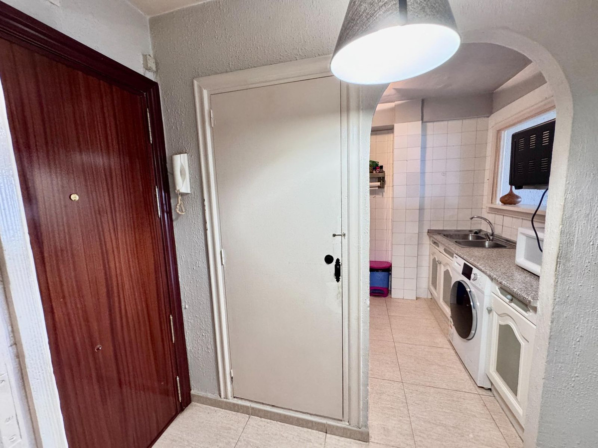 Appartement te koop in Benalmadena Costa | 1 slaapkamers H5249968