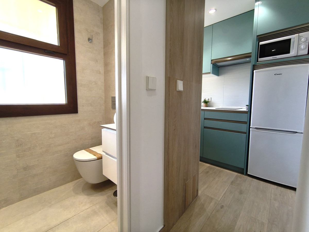 Appartement te koop in Benalmadena Costa | 1 slaapkamers H5250538