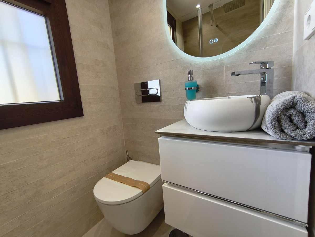 Appartement te koop in Benalmadena Costa | 1 slaapkamers H5250538