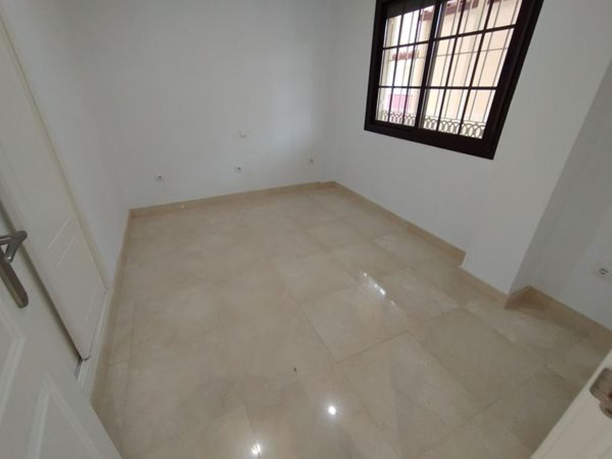 Appartement te koop in Benalmadena Costa | 4 slaapkamers H5251447