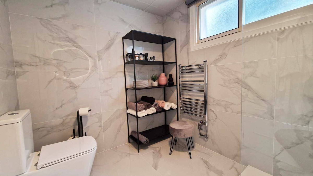 Appartement te koop in Benalmadena Costa | 3 slaapkamers H5258089