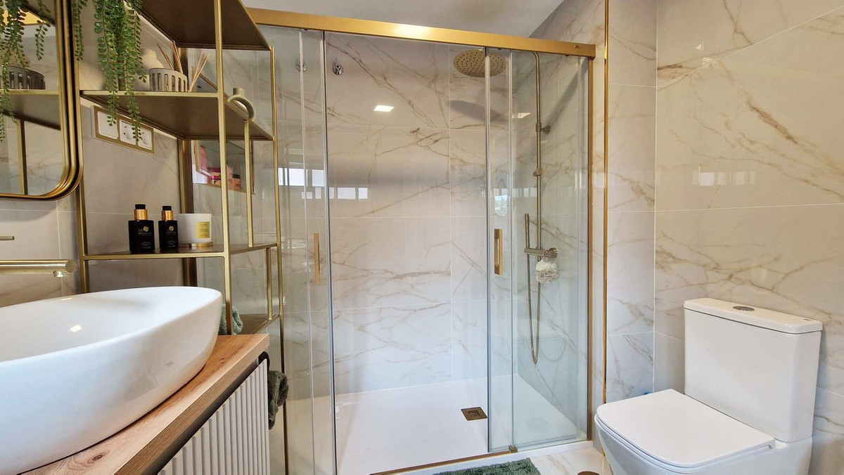 Appartement te koop in Benalmadena Costa | 3 slaapkamers H5258089