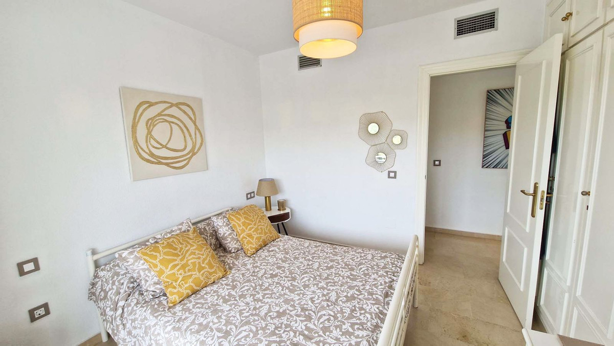 Appartement te koop in Benalmadena Costa | 3 slaapkamers H5258089