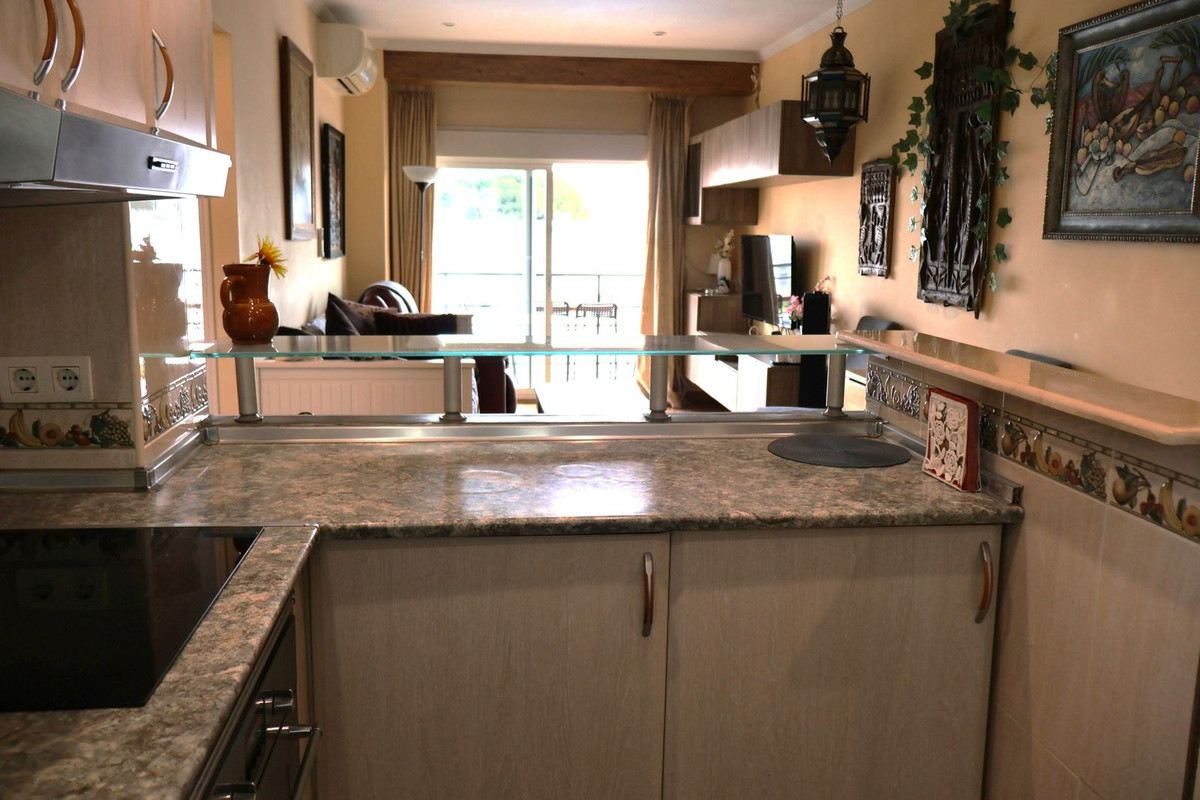 Appartement te koop in Benalmadena Costa | 2 slaapkamers H5265619