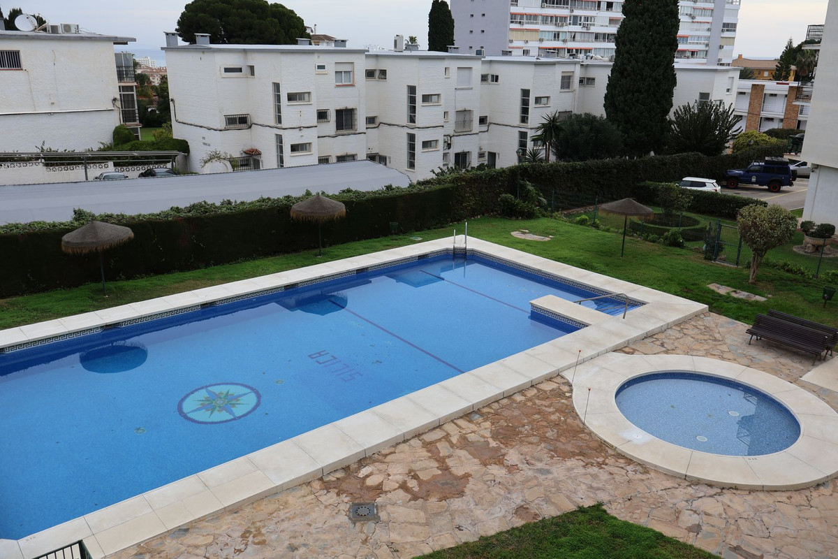 Appartement te koop in Benalmadena Costa | 2 slaapkamers H5265619