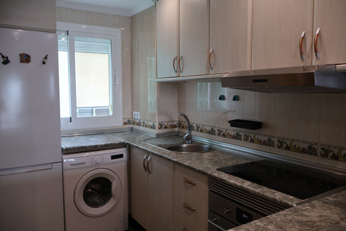 Appartement te koop in Benalmadena Costa | 2 slaapkamers H5265619