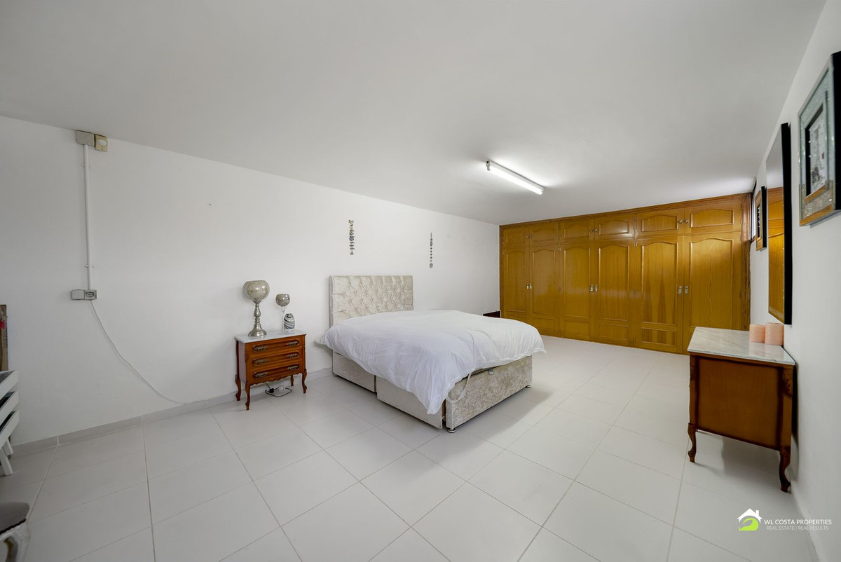 Appartement te koop in Benalmadena Costa | 3 slaapkamers H5271526