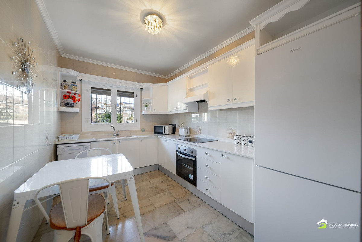 Appartement te koop in Benalmadena Costa | 3 slaapkamers H5271526