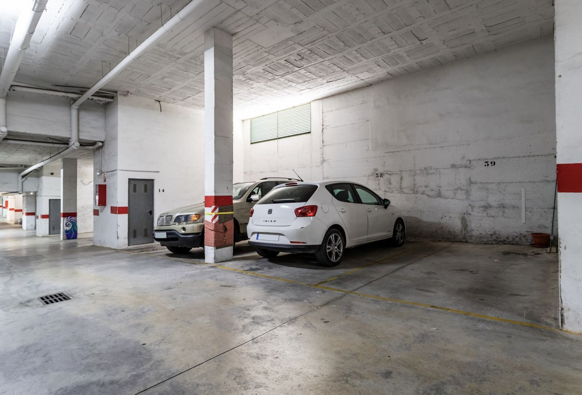 Appartement te koop in Benalmadena Costa | 2 slaapkamers H5293447