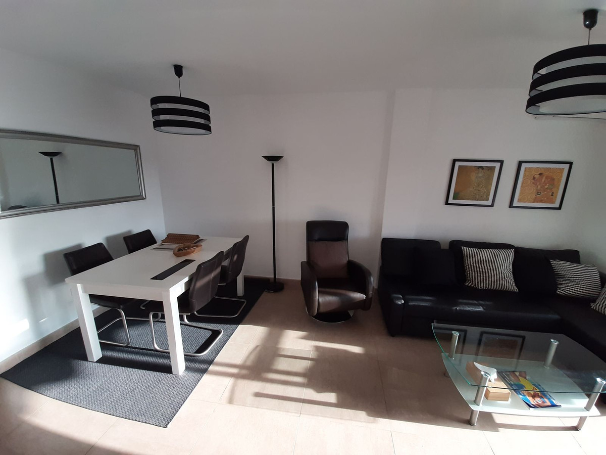 Appartement te koop in Benalmadena Costa | 2 slaapkamers H5293447