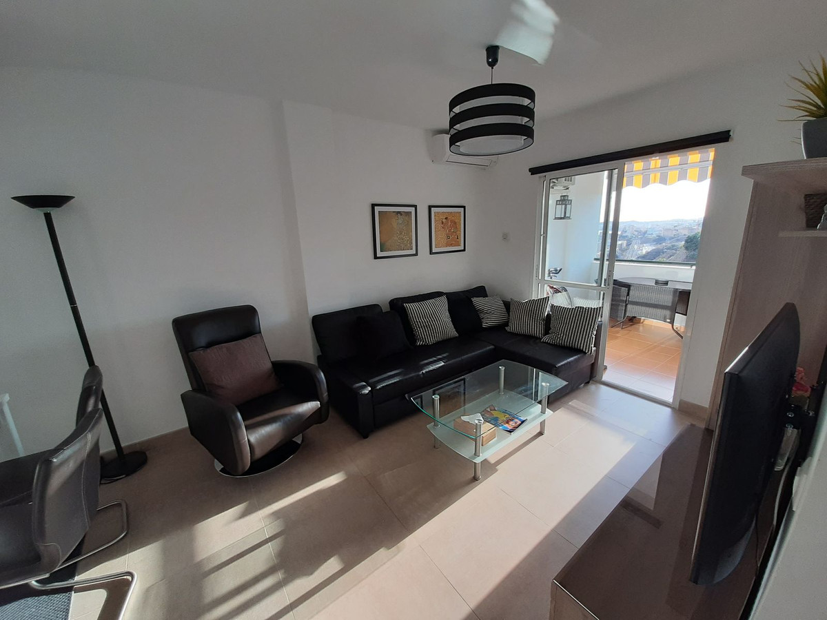 Appartement te koop in Benalmadena Costa | 2 slaapkamers H5293447