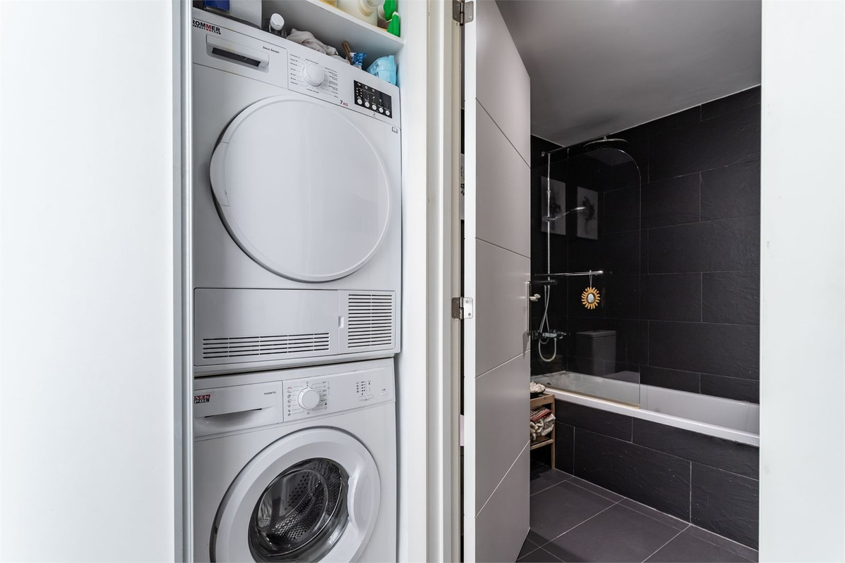 Appartement te koop in Benalmadena Costa | 1 slaapkamers H5294794