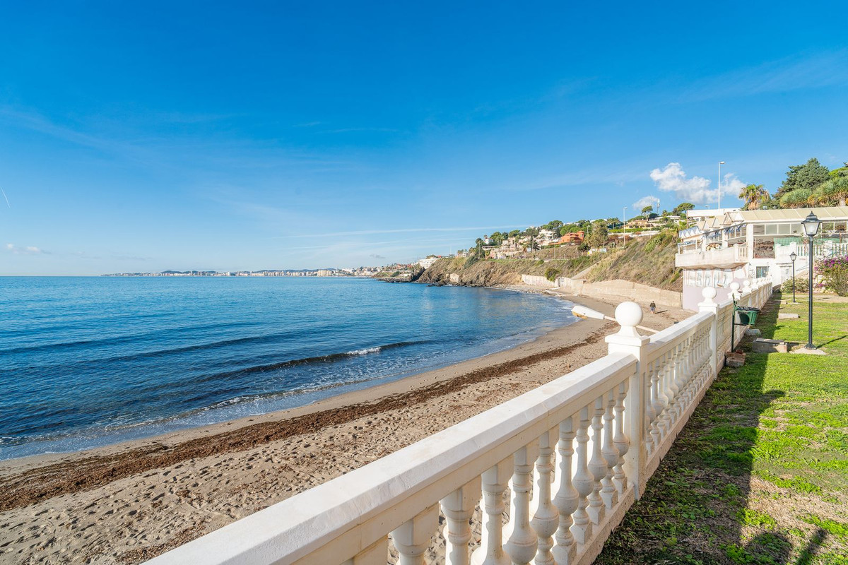 Appartement te koop in Benalmadena Costa | 1 slaapkamers H5315896