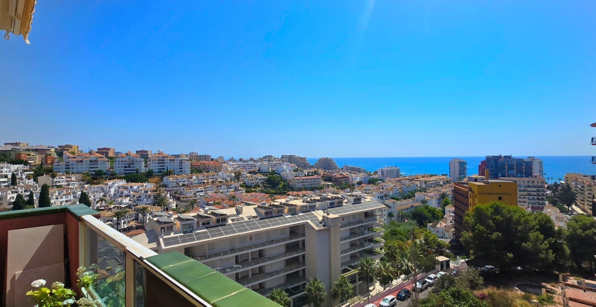 Appartement te koop in Benalmadena Costa | 4 slaapkamers H5315929