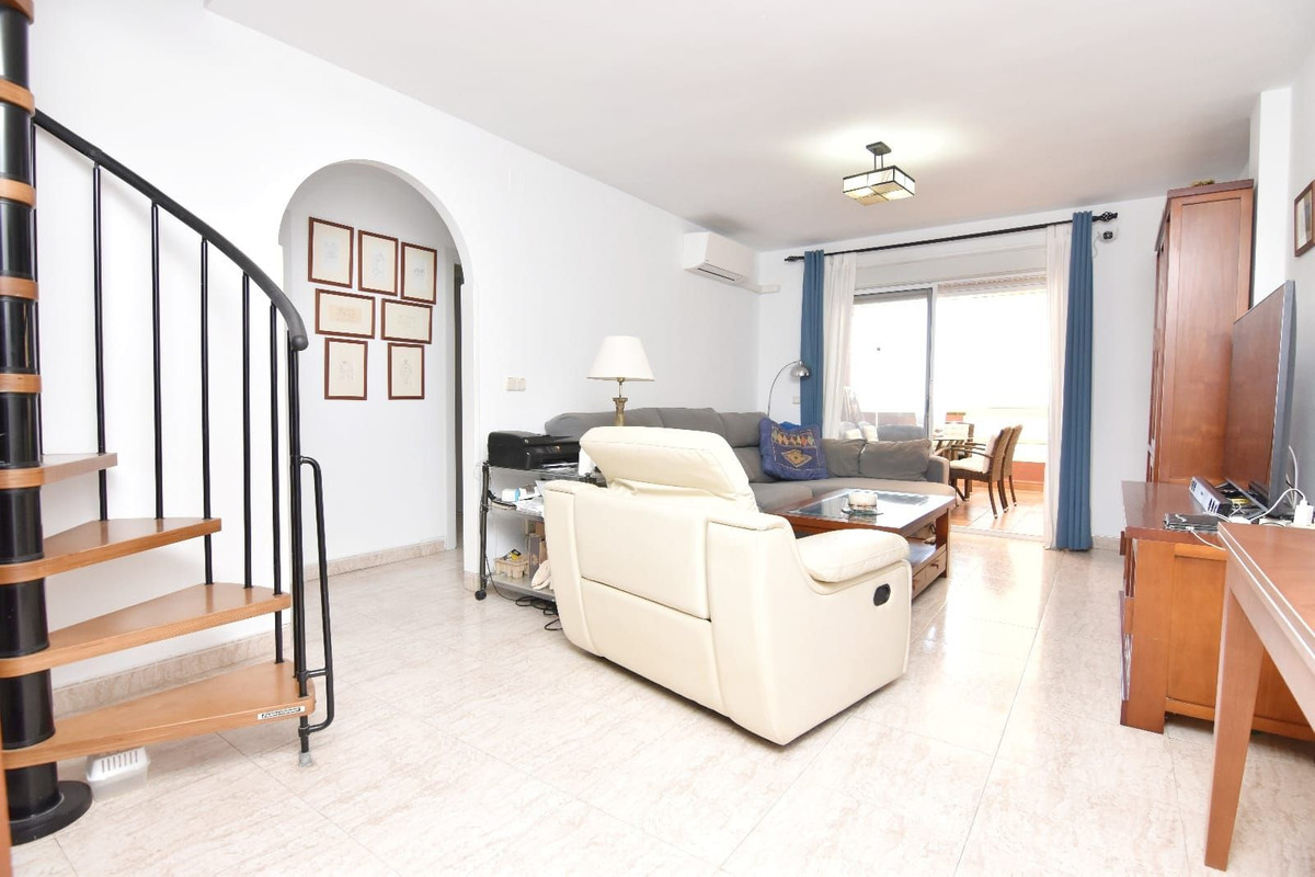 Appartement te koop in Benalmadena Costa | 4 slaapkamers H5315929