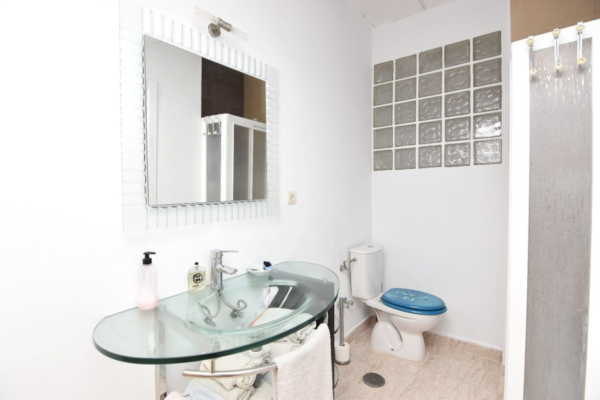 Appartement te koop in Benalmadena Costa | 4 slaapkamers H5315929