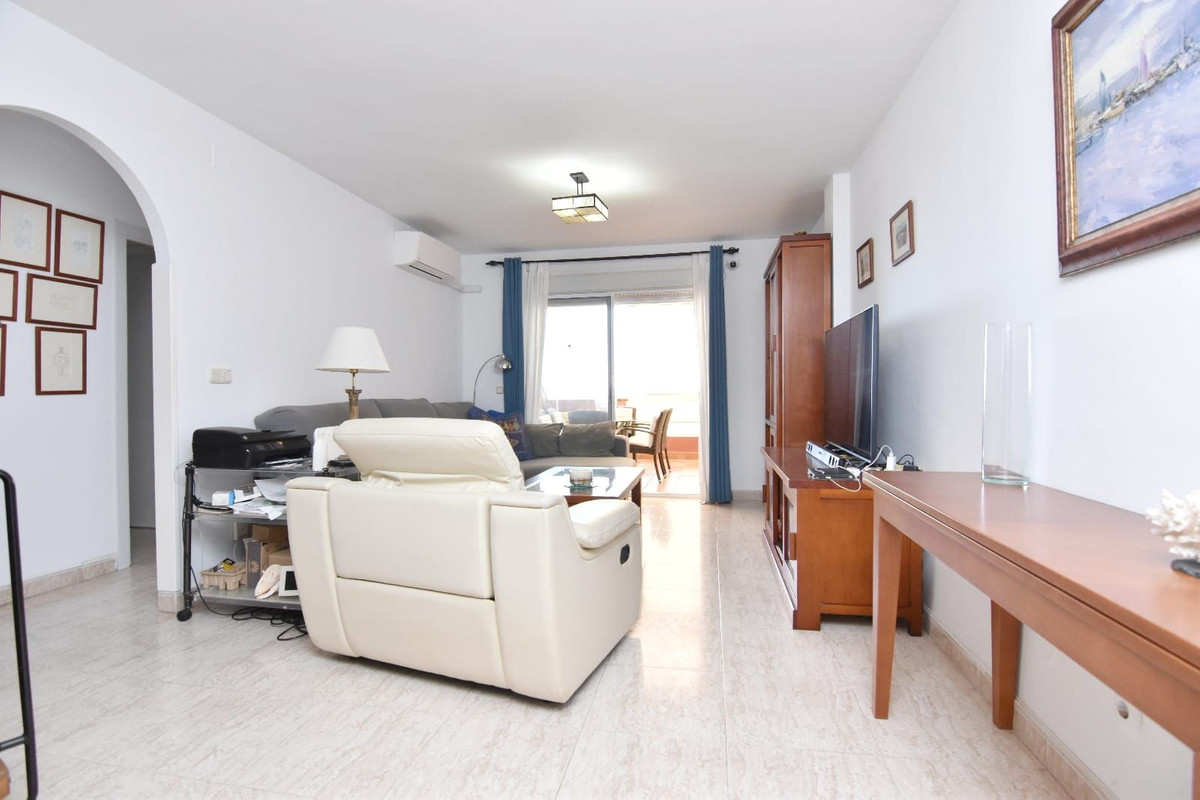 Appartement te koop in Benalmadena Costa | 4 slaapkamers H5315929