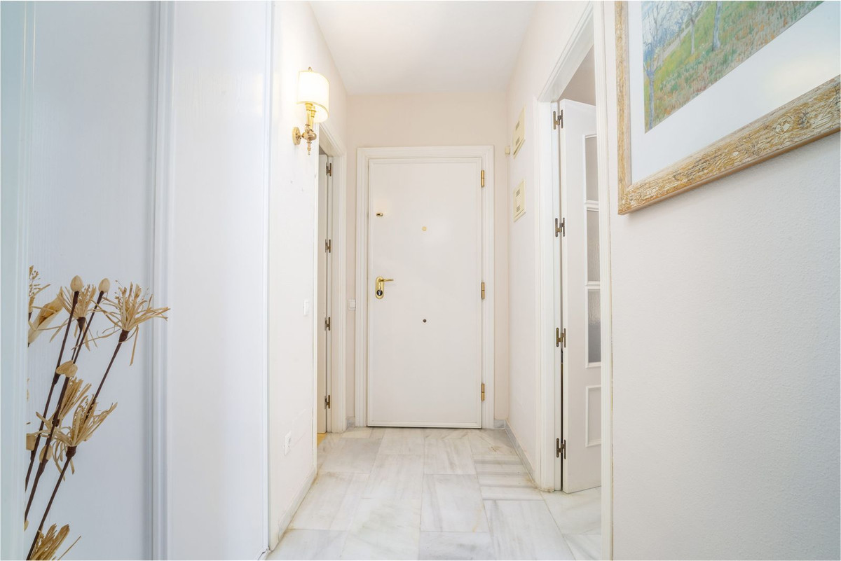 Appartement te koop in Benalmadena Costa | 3 slaapkamers H5324494