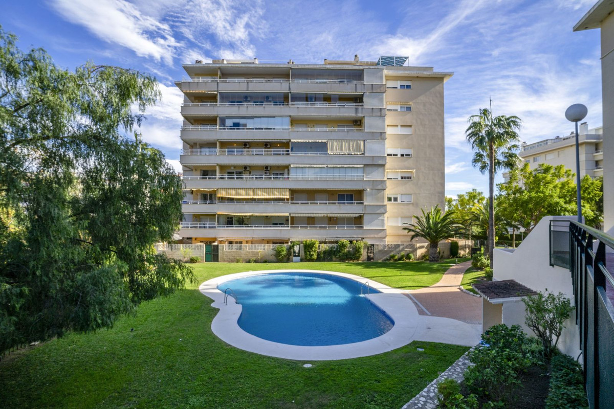 Appartement te koop in Benalmadena Costa | 3 slaapkamers H5324494