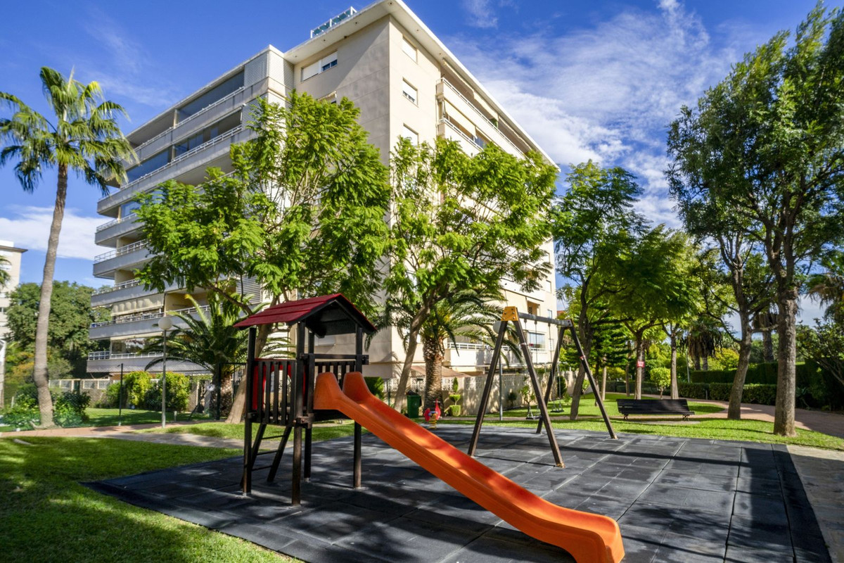 Appartement te koop in Benalmadena Costa | 3 slaapkamers H5324494