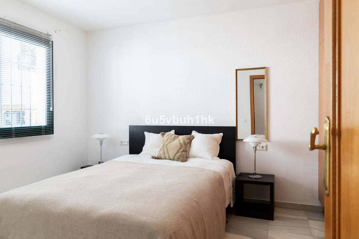 Appartement te koop in Benalmadena Costa | 2 slaapkamers H5324845