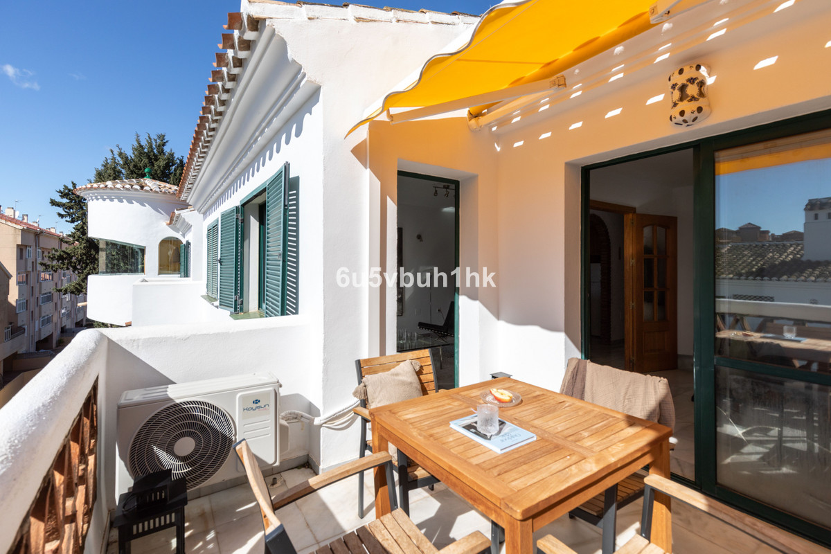 Appartement te koop in Benalmadena Costa | 2 slaapkamers H5324845