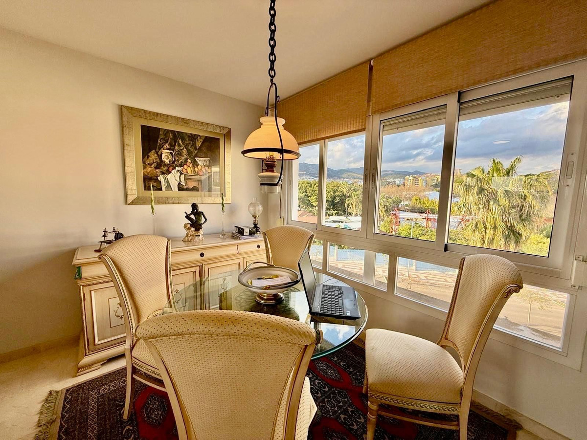 Appartement te koop in Benalmadena Costa | 2 slaapkamers H5324905